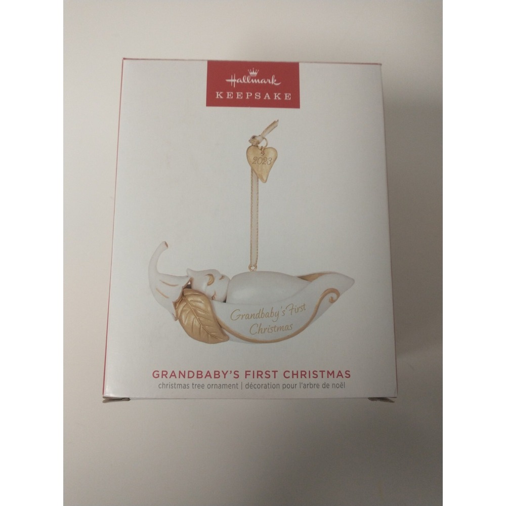 Hallmark Keepsake Grandbaby's First Christmas Pea In A Pod 2023 Christmas...